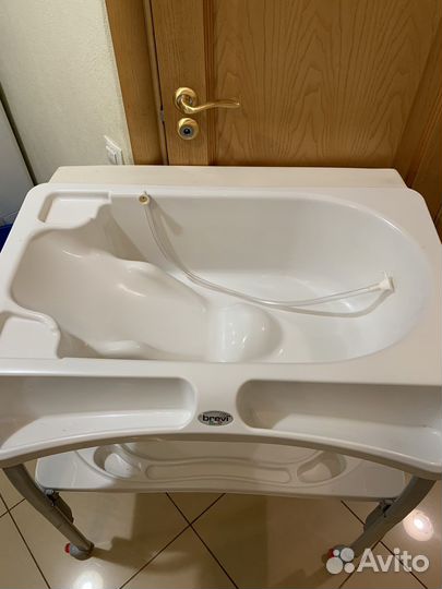 Ванночка для купания с горкой