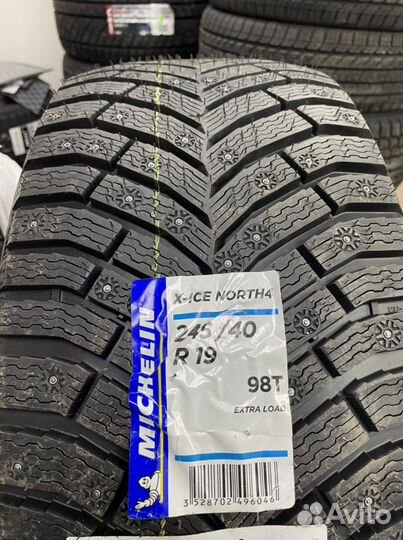 Michelin X-Ice North 4 245/40 R19 98T