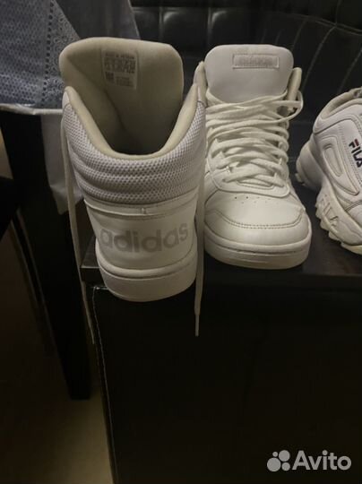 Кроссовки adidas