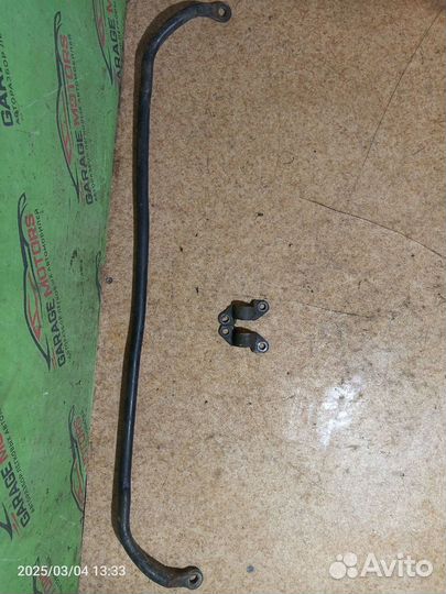 Стабилизатор передний Nissan Cefiro A32 1994 VQ20