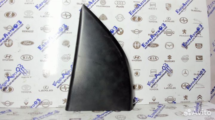 Накладка двери задней правой (внутрен.) Chevrolet