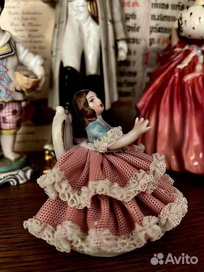 Статуэтка балерина кружевной фарфор (Germany)