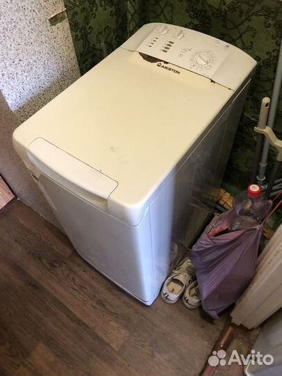 Стиральная машина с вертикальной загрузкой