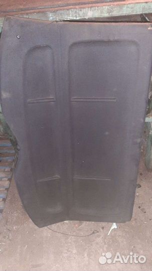 Задняя полка