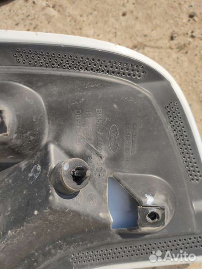 Спойлер багажника Focus 3 2011-2019 frozen white