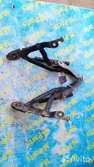 Петля крышки багажника Mazda Axela BK5P bkep BK3P