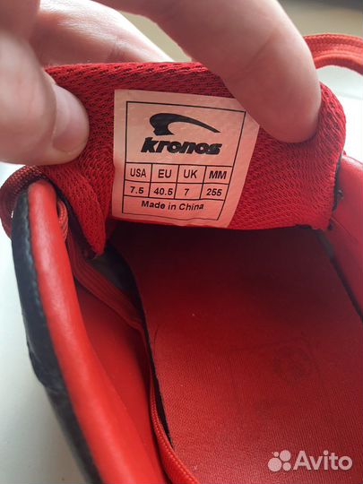 Футбольные бутсы Kronos с шипами 40 размер
