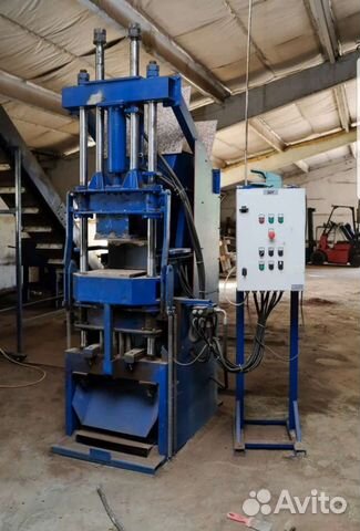 Станок для производства пресованого кирпича