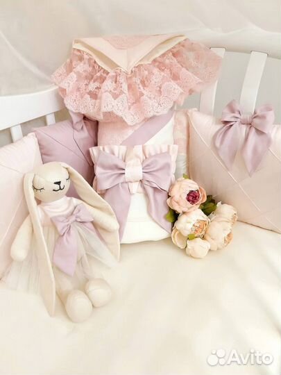 Бортики в кроватку