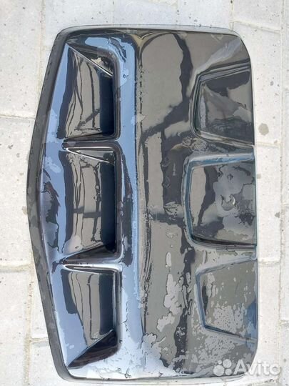 Накладка на капот