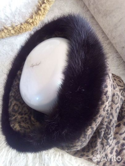 Капор с норкой новый