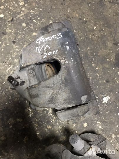 Передний суппорт Ford Focus 3