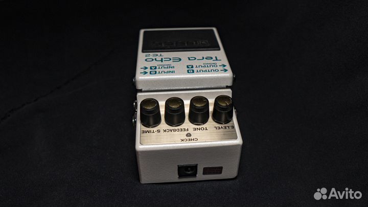 Педаль Boss TE 2 Tera Echo