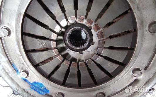 Маховик дизельный volkswagen passat B6 (JDN29A301)