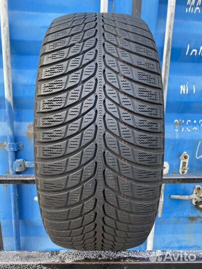 Bridgestone Blizzak LM-32 225/50 R17 98H