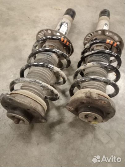Амортизатор передний Шкода Октавия а5