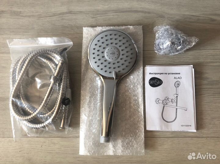 Новая душевая лейка со шлангом