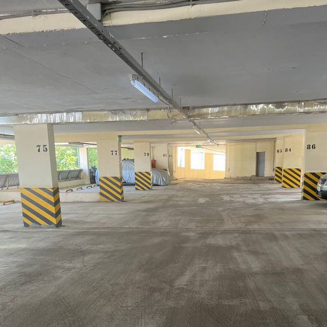 Машиноместо, 15 м²