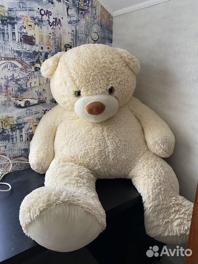Плюшевый медведь