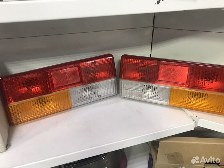 Фонарь задний комплект 2107