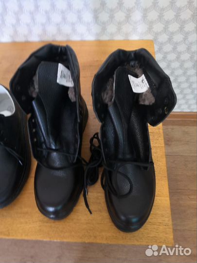 Демисезонный костюм новый, технический костюм