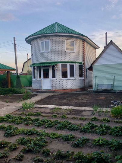 Дом 73,8 м² на участке 4 сот.