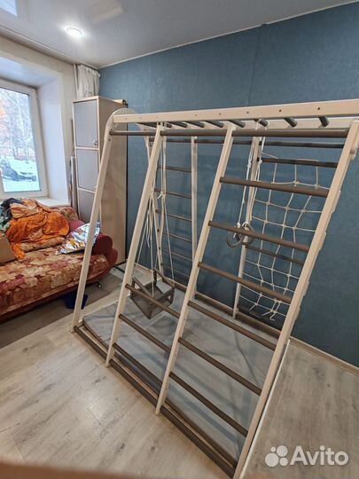 Детская шведская стенка