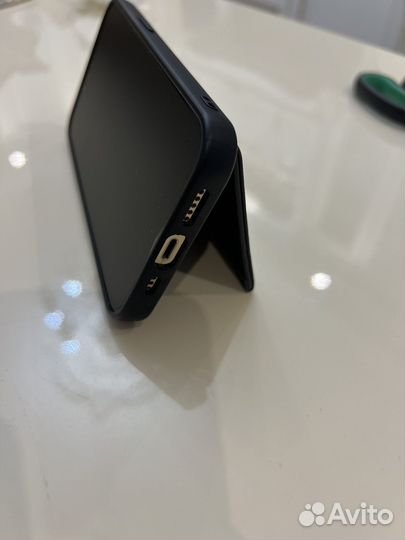 Чехол на iPhone 13 pro кожаный