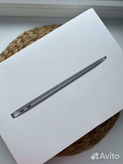 Macbook air m1 256