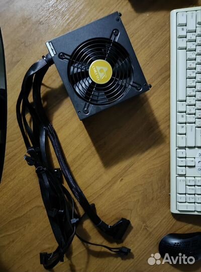 Блок питания chieftec 500Вт