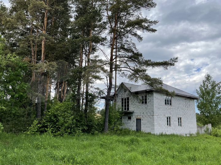 Дом 234,5 м² на участке 9 сот.