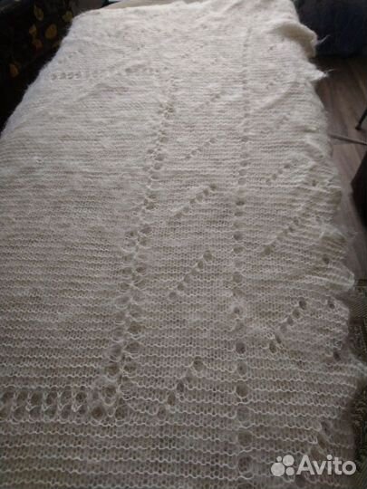 Пуховый платок шаль