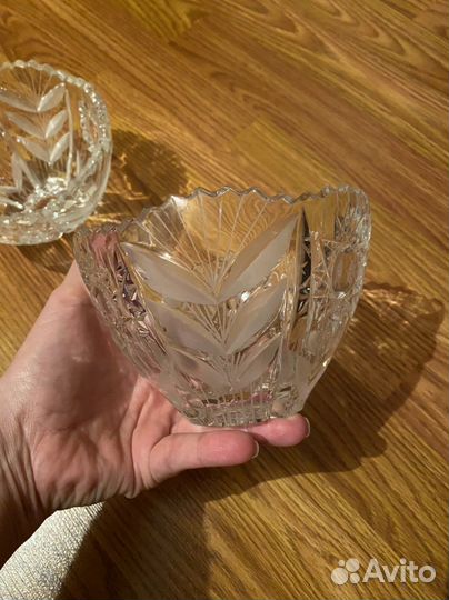 Хрустальная конфетница