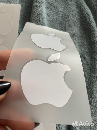 Наклейки apple