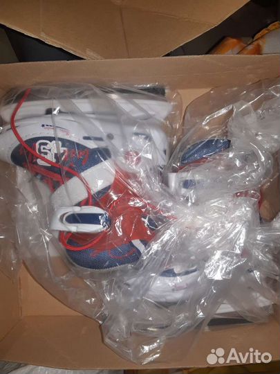 Продам коньки