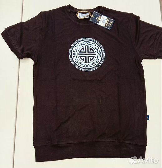 Продам новую футболку с этноорнаментом