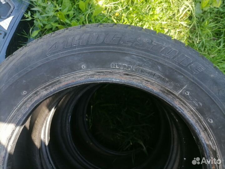Bridgestone Blizzak Revo1 175/65 R14 82S