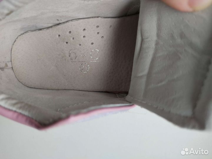 Ботинки и тапки для девочки 21 р