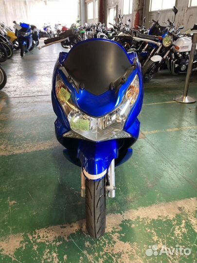Макискутер Honda PCX 125