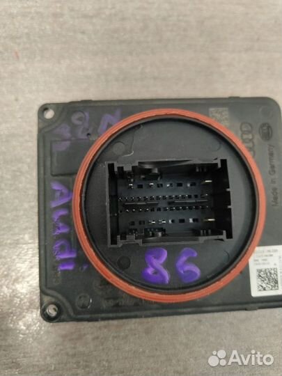 Блок розжига фары №86 Audi A6 C8 2018