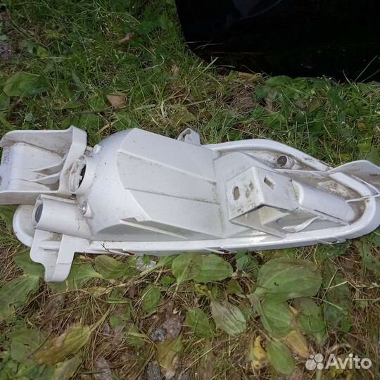 Задняя противотуманная фара сх-5 (задняя)