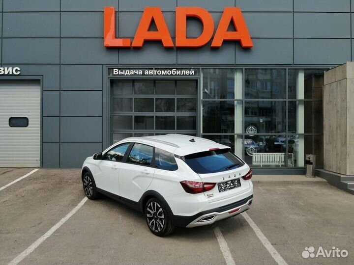 LADA Vesta Cross 1.8 CVT, 2024