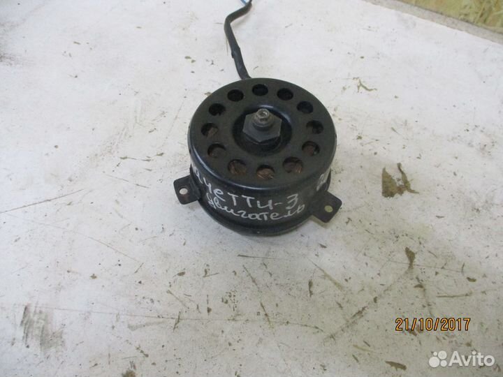 Моторчик вентилятора Шевроле Лачетти