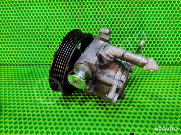 Насос гидроусилителя Mercedes-Benz V W638 M111