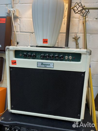 Ламповый гитарный комбоусилитель Ibanez TSA30