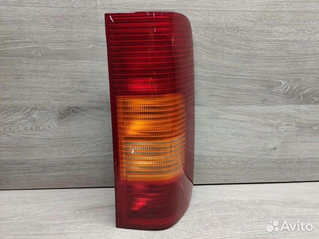 Фонарь задний правый Volkswagen LT
