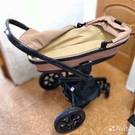 Коляска Quinny Moodd