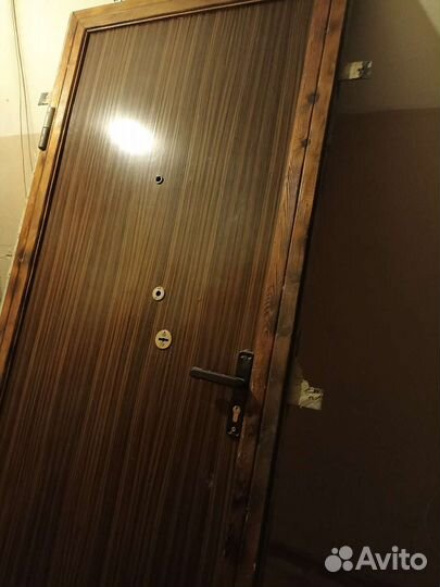 Дверь входная