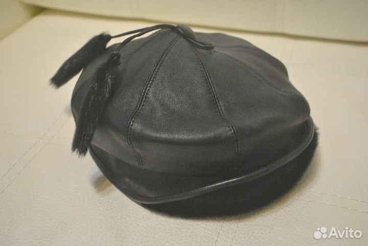 Оригинальная шапка-кепка