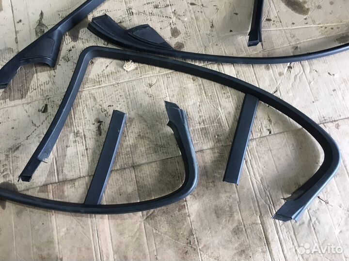 Пластиковые рамки стёкол дверей BMW 5 E60